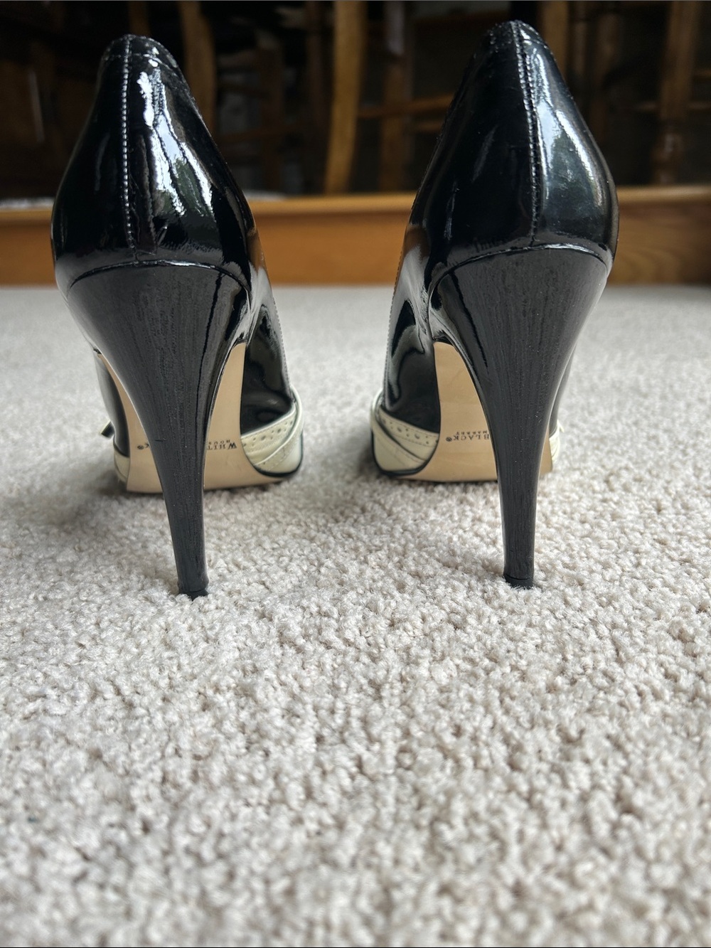 WHITE HOUSE, BLACK MARKET, BLACK, AND IVORY PATENT HEELS - Picture 4 of 5